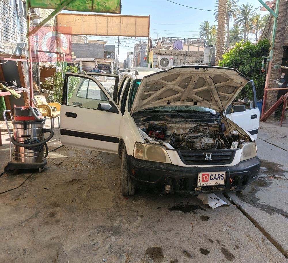 هوندا سي ار في